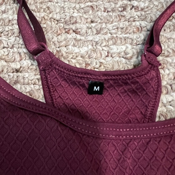 Balance athletica sports bra - Picture 3 of 3